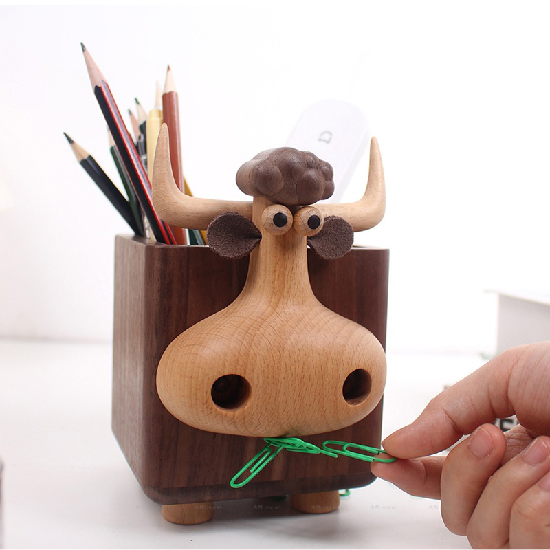 Cute Bull Shaped Wooden Pen Ho - Pen Holder Magnetic recension och pris