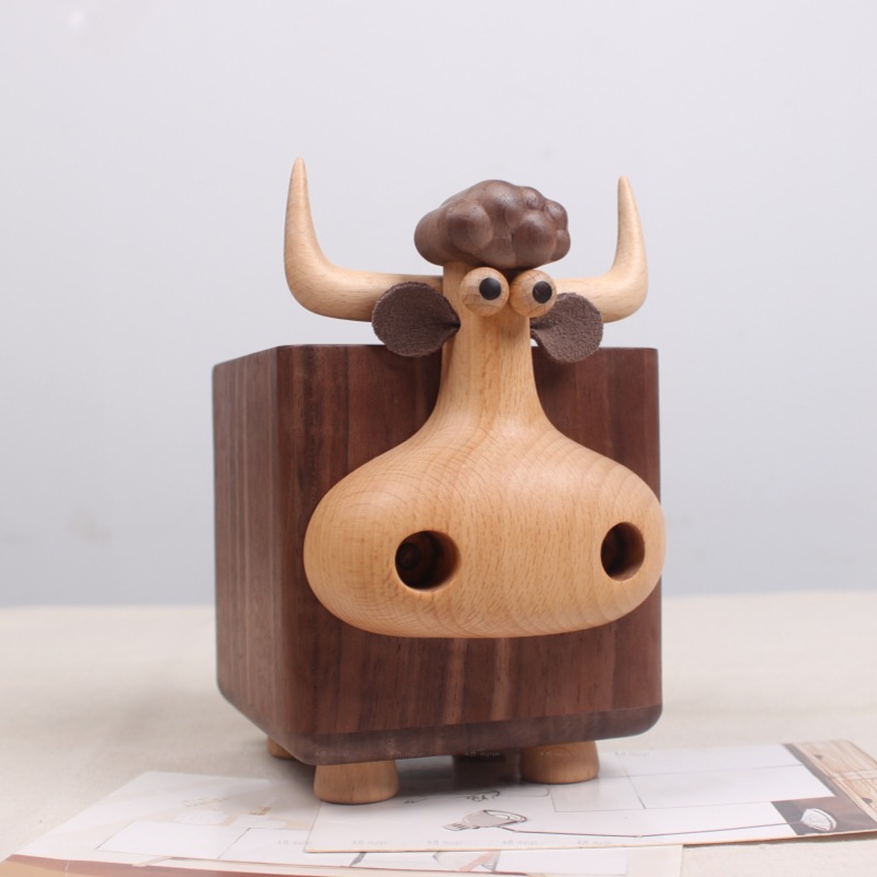 Cute Bull Shaped Wooden Pen Ho - Pen Holder Magnetic recension och pris