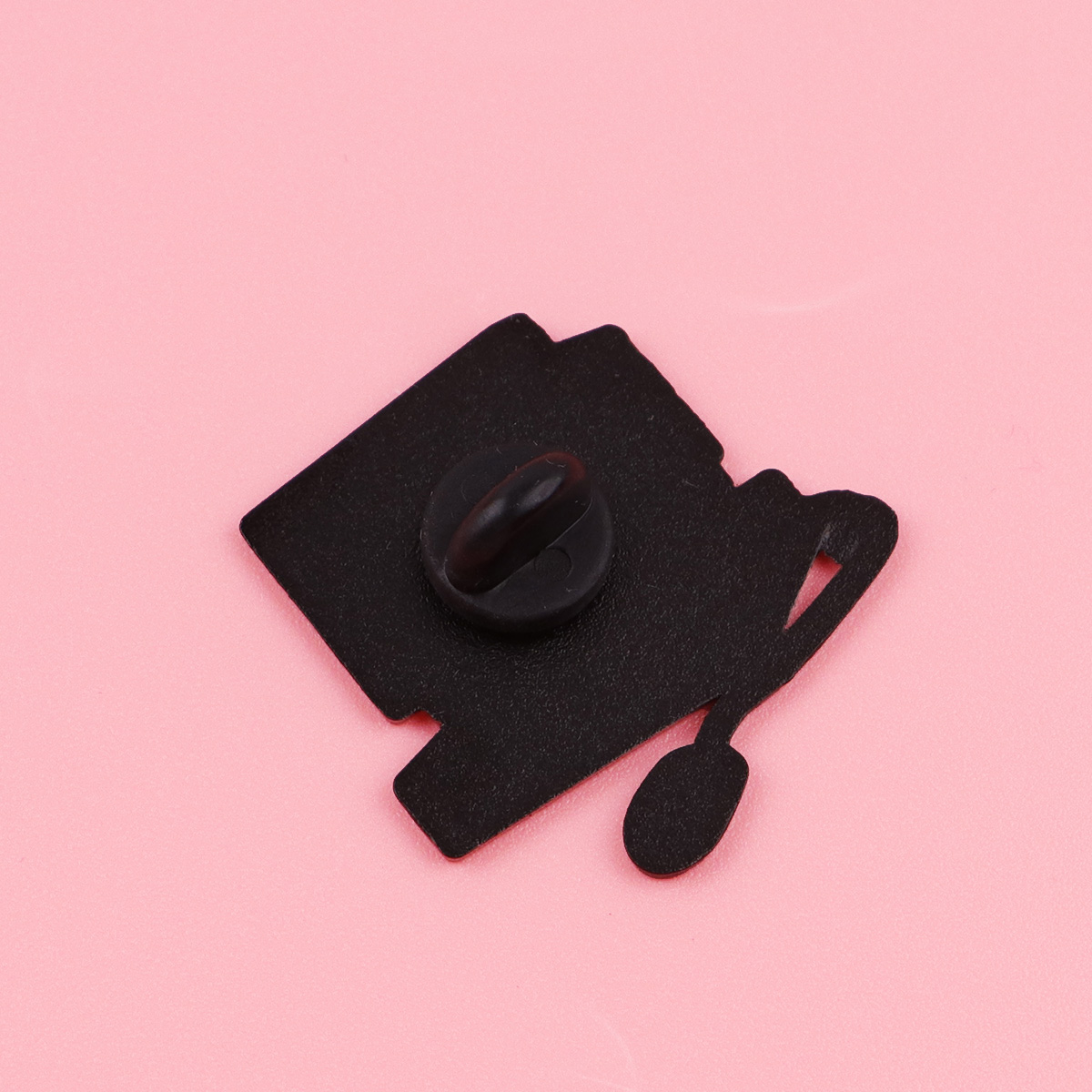 Retro Computer Enamel Pin None - Tech Accessories Backpack recension och pris