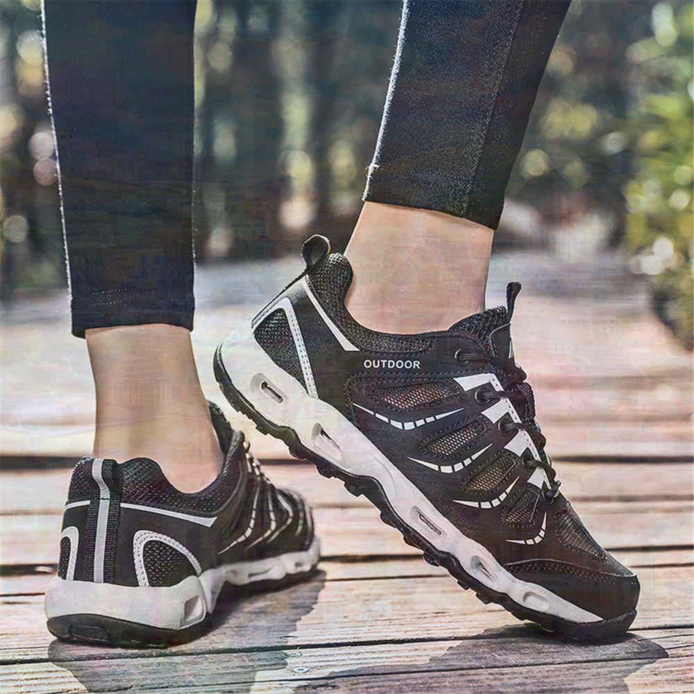 Sumer Round Tip Silver Sneaker - Tech Accessories For Office recension och pris