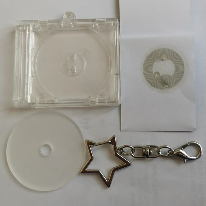 Mini Functional CD Keychain​ N - Tech Accessories Backpack recension och pris